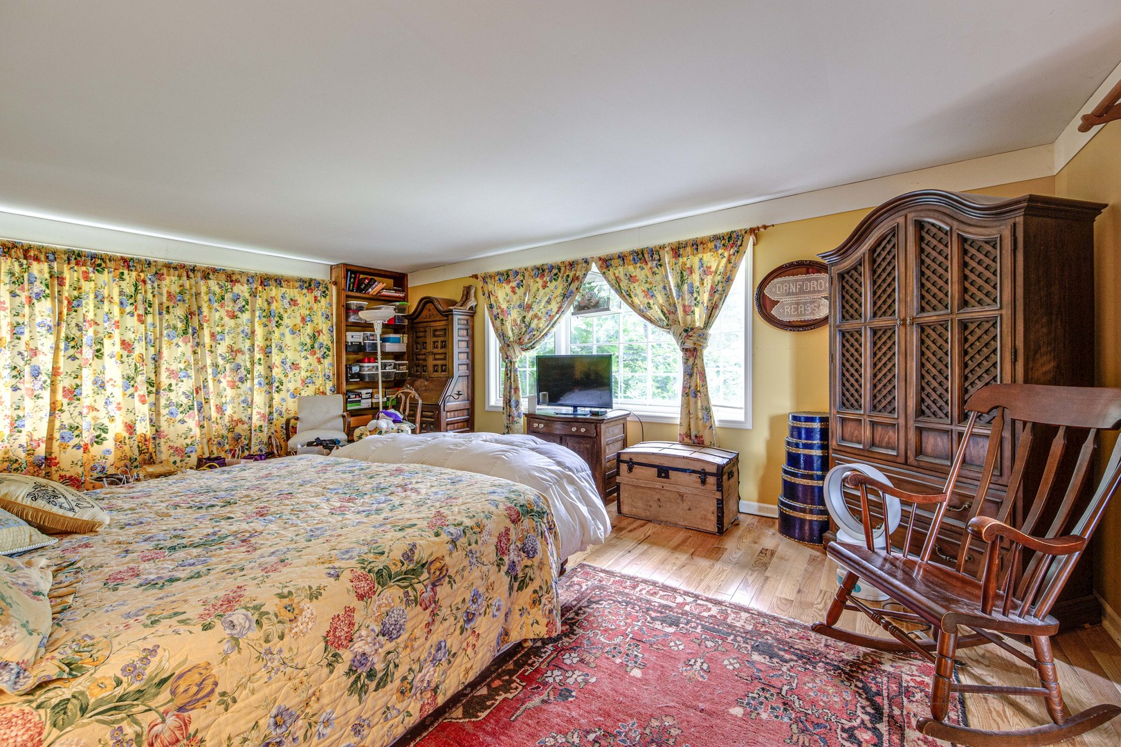 5905 Hillside Road Crystal Lake, IL 60012 - Photo 38 of 65