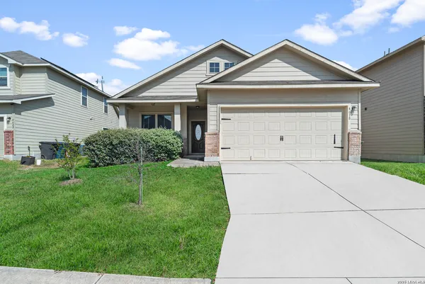 $1,750 | 4618 Todds Farm, San Antonio, TX 78244