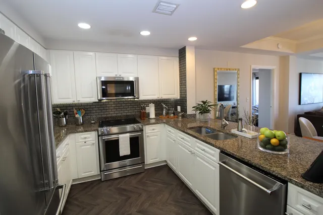 $415,000 | 121 North Monroe Street, Unit 7007, Tallahassee, FL 32301