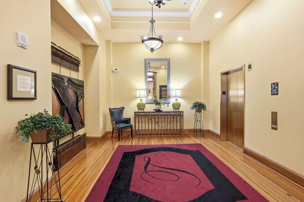 $415,000 | 121 North Monroe Street, Unit 7007, Tallahassee, FL 32301