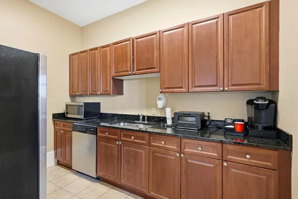 $415,000 | 121 North Monroe Street, Unit 7007, Tallahassee, FL 32301