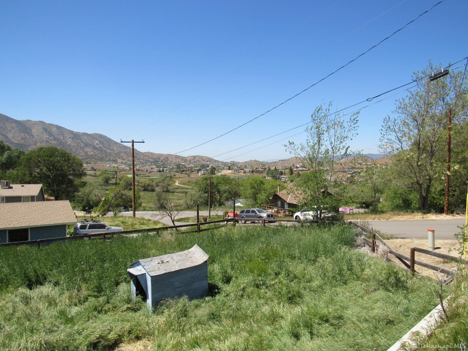 20008 Springhill Avenue Tehachapi, CA 93561 - Photo 25 of 32 Gallery Image 25