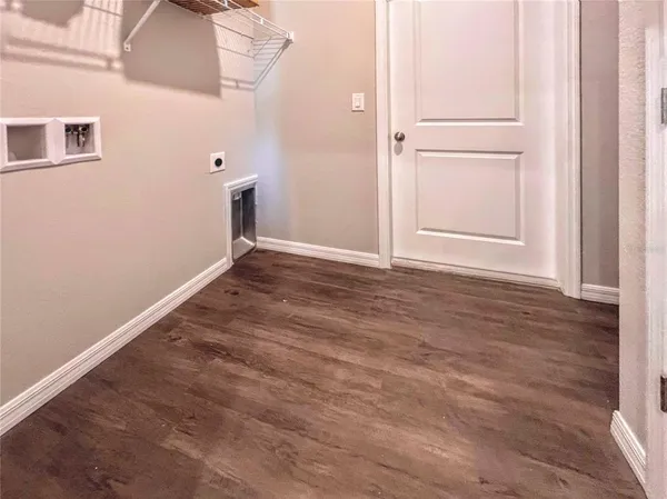 $2,095 | 2166 Carpenter Lane, North Port, FL 34286