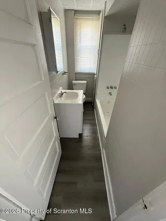 $1,100 | 214 South Sumner Avenue, Unit 2, Scranton, PA 18504