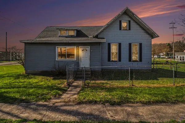 $125,000 | 693 Mee Street, Filer City, MI 49634