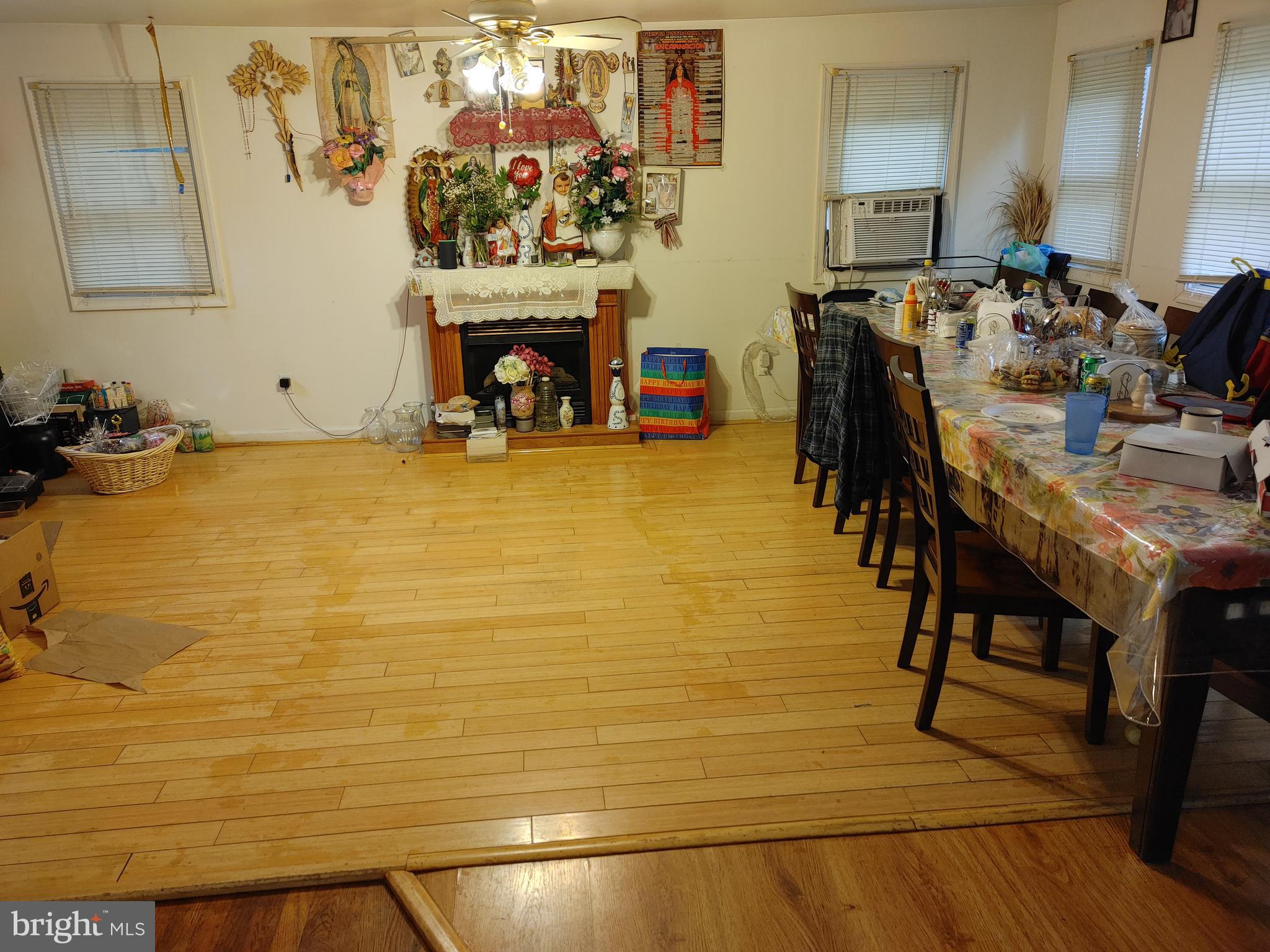 53 Jennings Road Manahawkin, NJ 08050 - Photo 3 of 9
