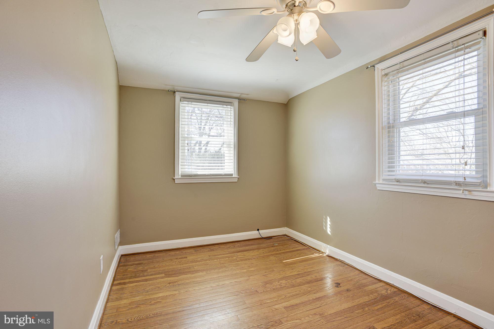1627 Hardwick Road Towson, MD 21286 - Photo 16 of 32 Bedroom