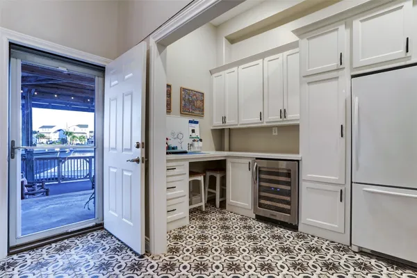 $4,950 | 1834 Tiki Drive, Tiki Island, TX 77554