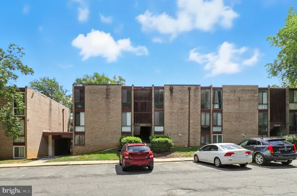 a car parked in front of a building