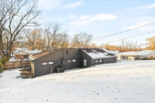 $140,000 | 119 North Evanston Avenue, Independence, MO 64053