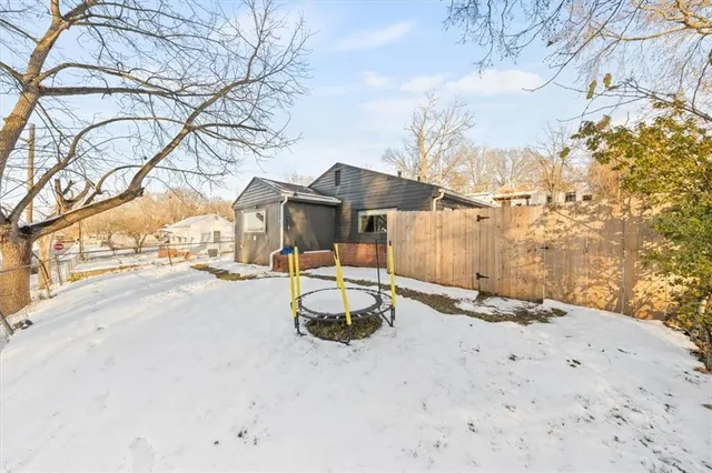 $140,000 | 119 North Evanston Avenue, Independence, MO 64053
