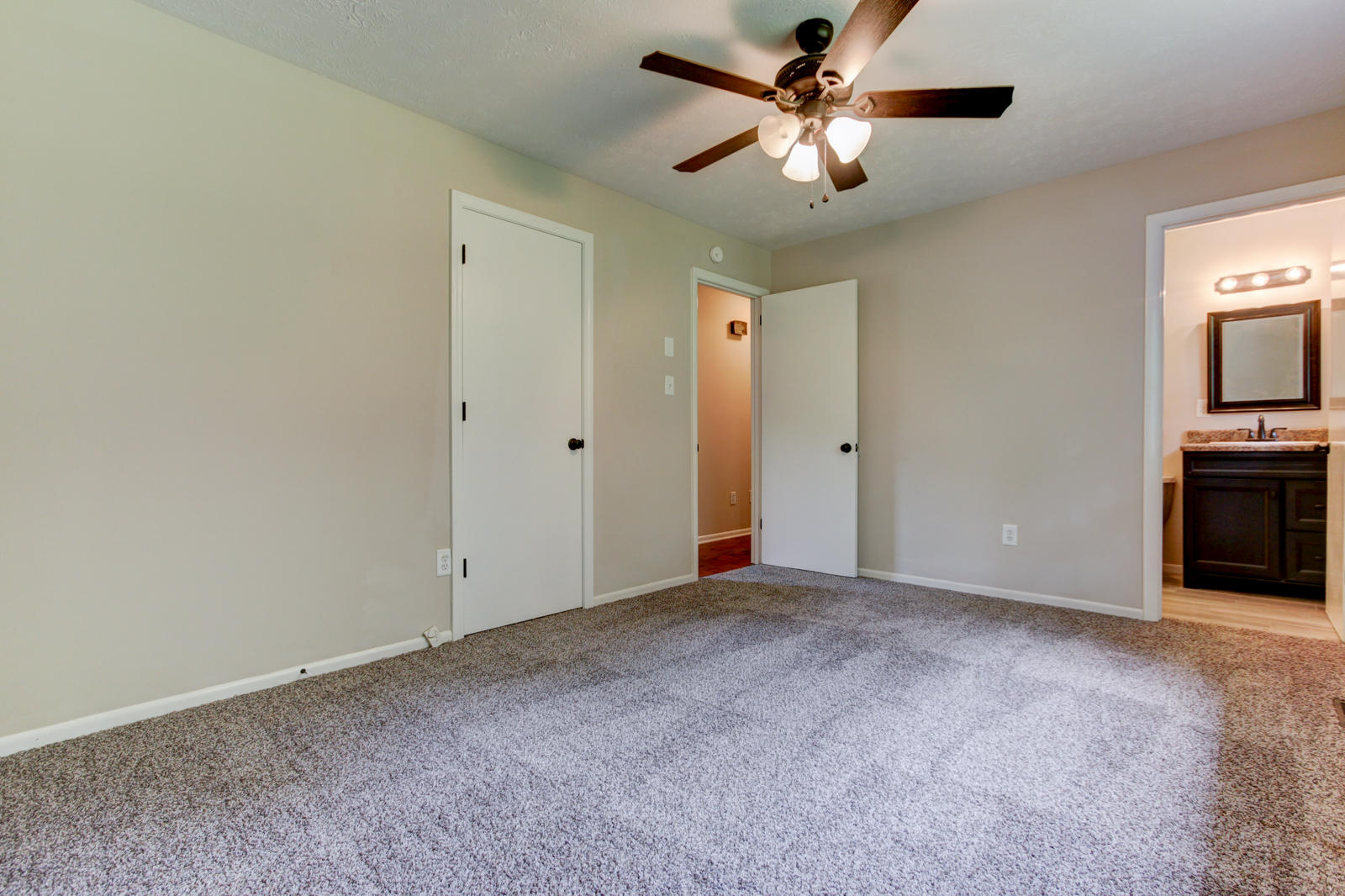 2116 Curving Road Knoxville, TN 37912 - Photo 13 of 20 Positive Perceptions (14)