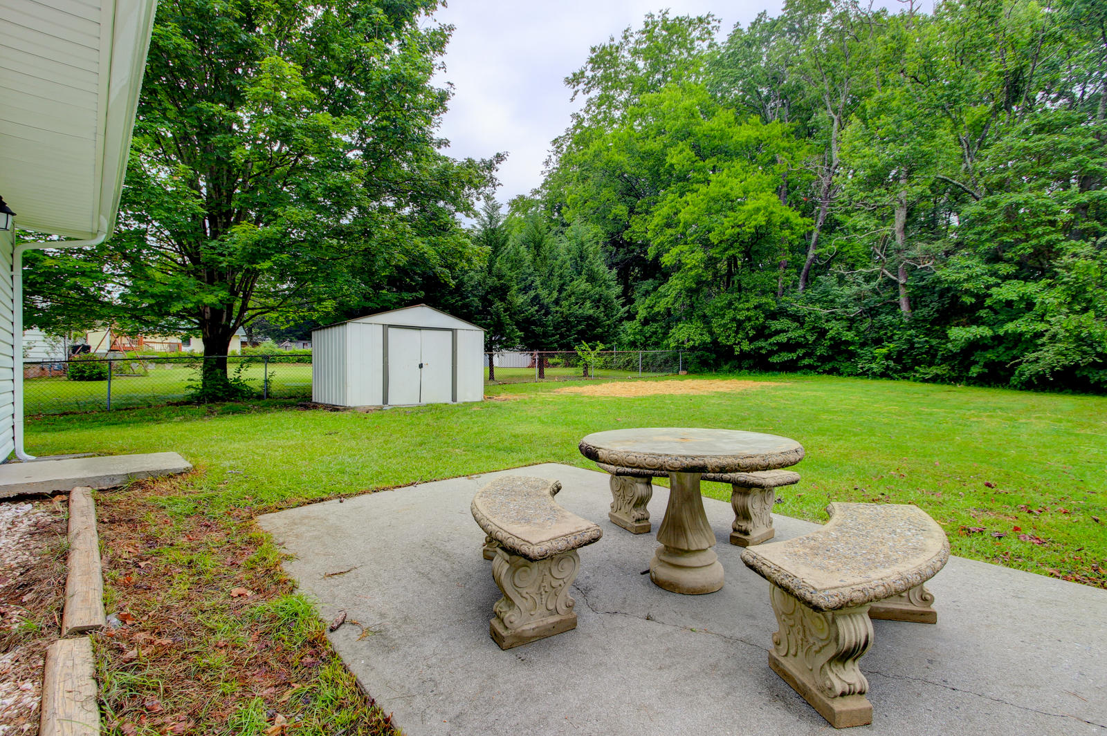 2116 Curving Road Knoxville, TN 37912 - Photo 18 of 20 Positive Perceptions (10)