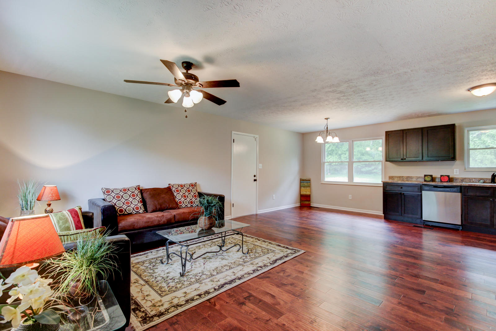 2116 Curving Road Knoxville, TN 37912 - Photo 3 of 20 Positive Perceptions (19)