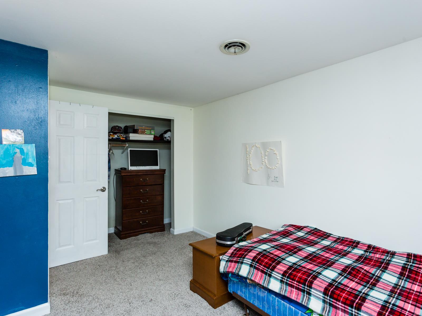 2706 Yaeger Road St. Louis, MO 63129 - Photo 23 of 31 Gallery Image 23