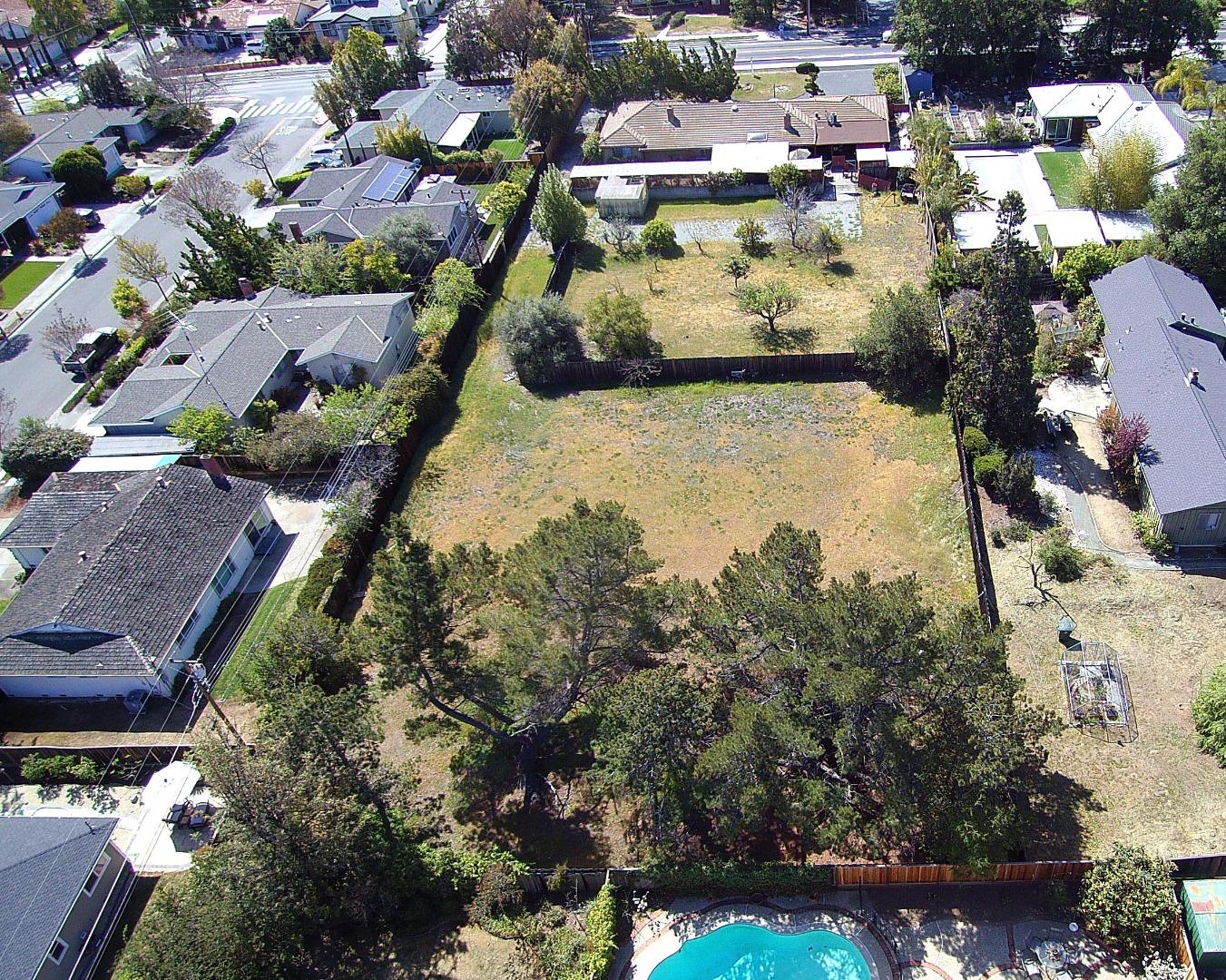 20865 McClellan Road Cupertino, CA 95014 - Photo 5 of 13 a view of a city