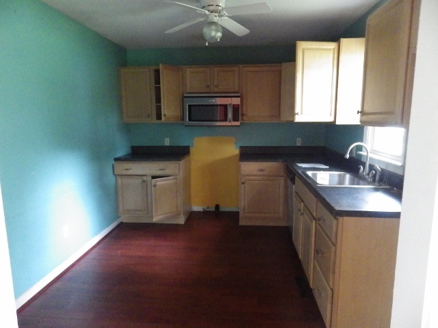 1310 Mt Torrey Road Lyndhurst, VA 22952 - Photo 4 of 14 Gallery Image 4