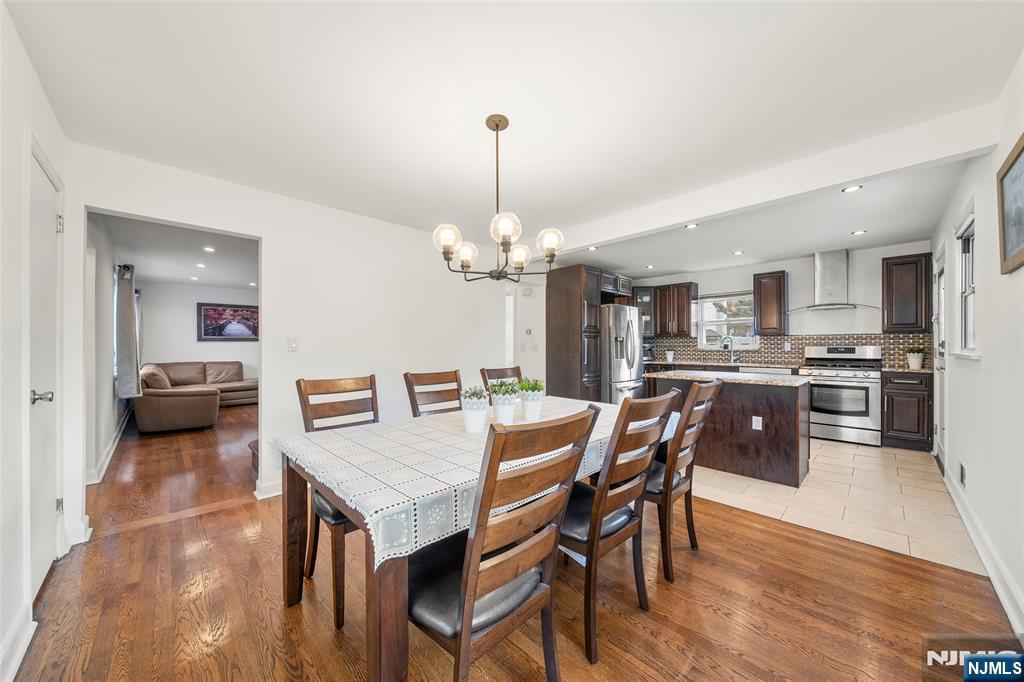 636 Elm Avenue Ridgefield, NJ 07657 - Photo 8 of 27