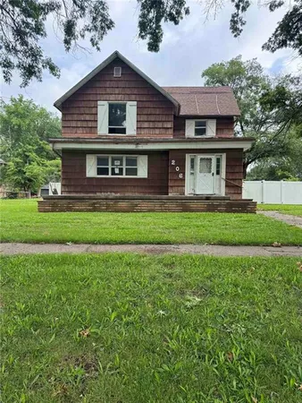 $49,900 | 206 Garrison Avenue, Westphalia, KS 66093