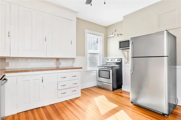 $1,059,000 | 90 University Avenue, Providence, RI 02906