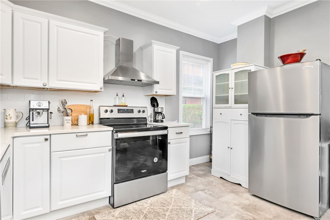 90 University Avenue Providence, RI 02906 - Photo 6 of 41