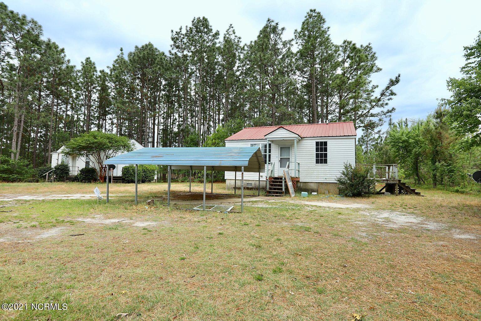 320R Robert Sands Road Aberdeen, NC 28315 - Photo 11 of 17 0f055225ec79704b491f38d99d1a6c5e-uncropp
