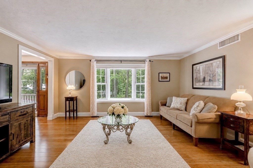 62 East Gardner Road Westminster, MA 01473 - Photo 4 of 42