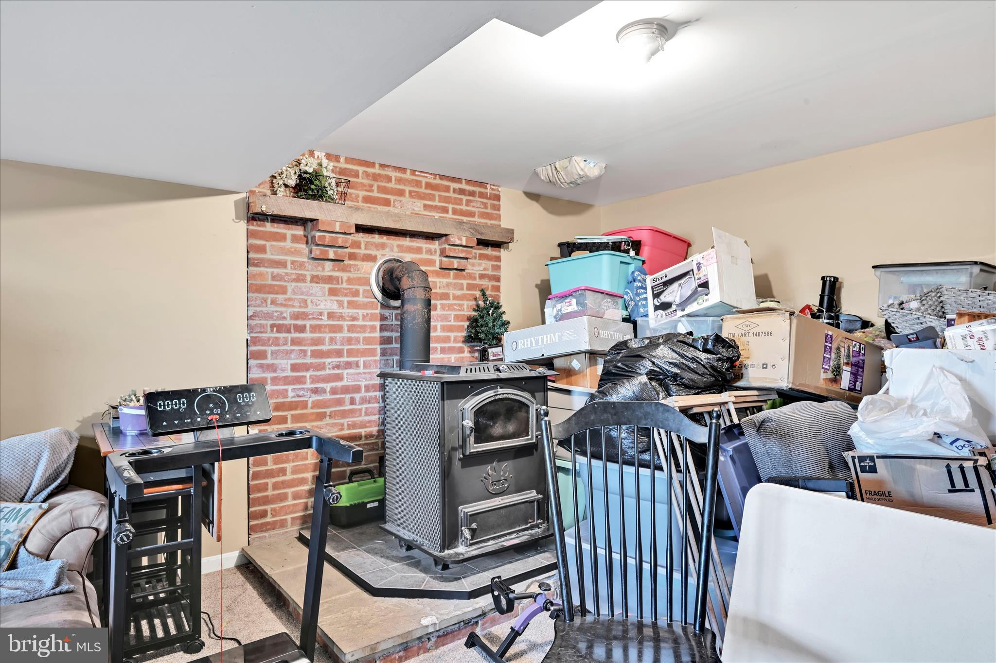 411 Red Hill Road Pequea, PA 17565 - Photo 29 of 50 a view of a workspace with furniture and toys