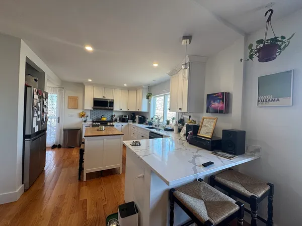 $3,400 | 444 Sumner Street, Unit 3, Boston, MA 02128