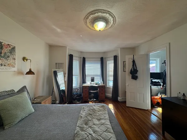 $3,400 | 444 Sumner Street, Unit 3, Boston, MA 02128