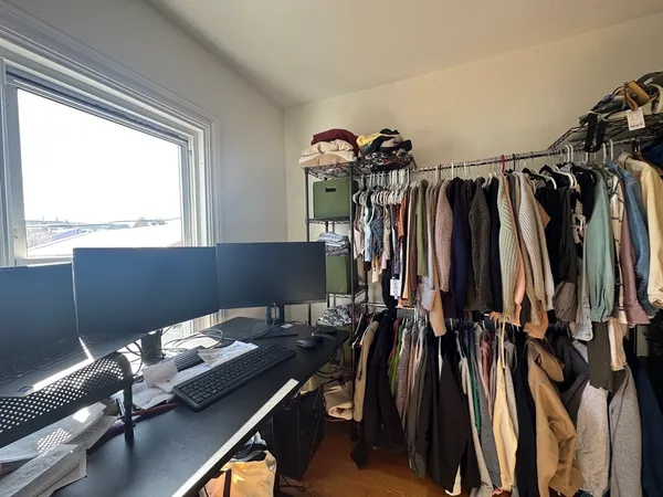 $3,400 | 444 Sumner Street, Unit 3, Boston, MA 02128