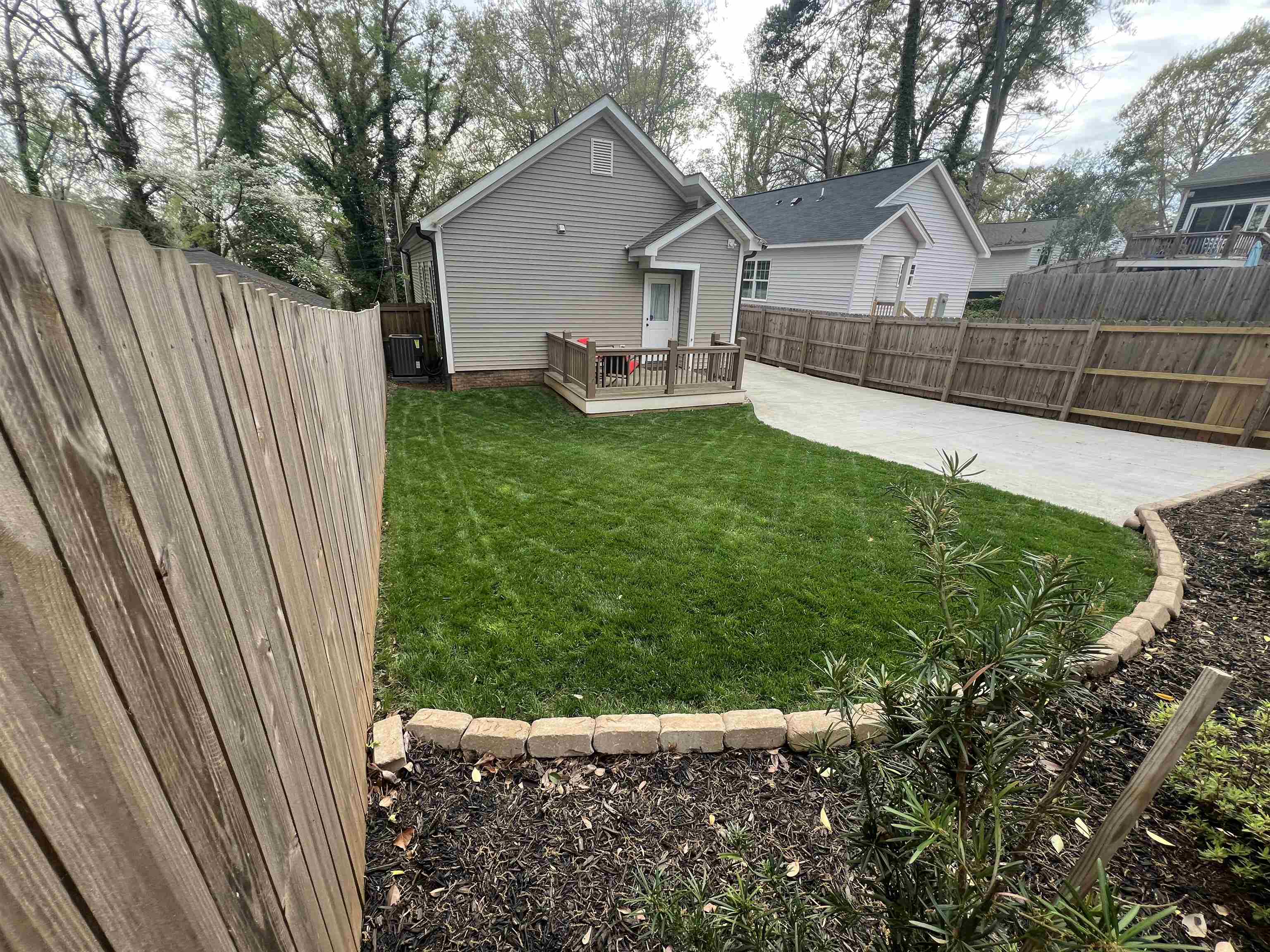 11 Baxter Street Greenville, SC 29607 - Photo 28 of 31 Gallery Image 28