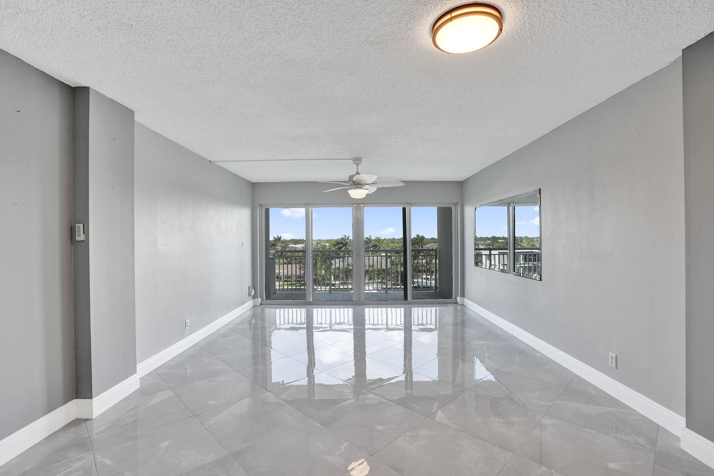 2611 North Riverside Drive, Unit 604 Pompano Beach, FL 33062 - Photo 32 of 72 DSC07911