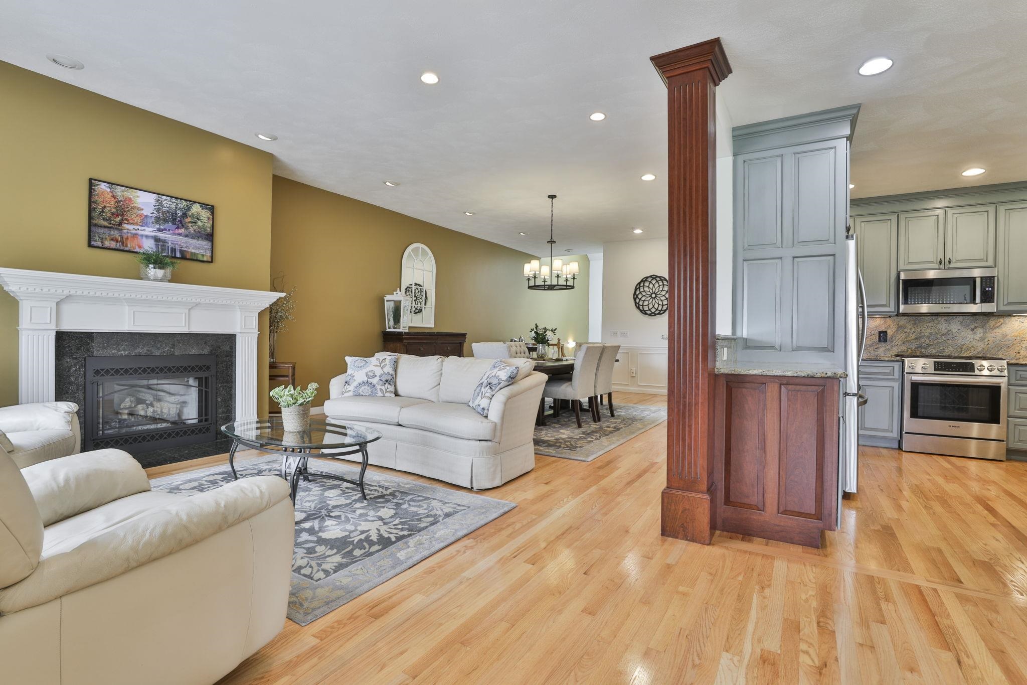 97 Hawthorne Village Road Nashua, NH 03062 - Photo 14 of 51 Gallery Image 14