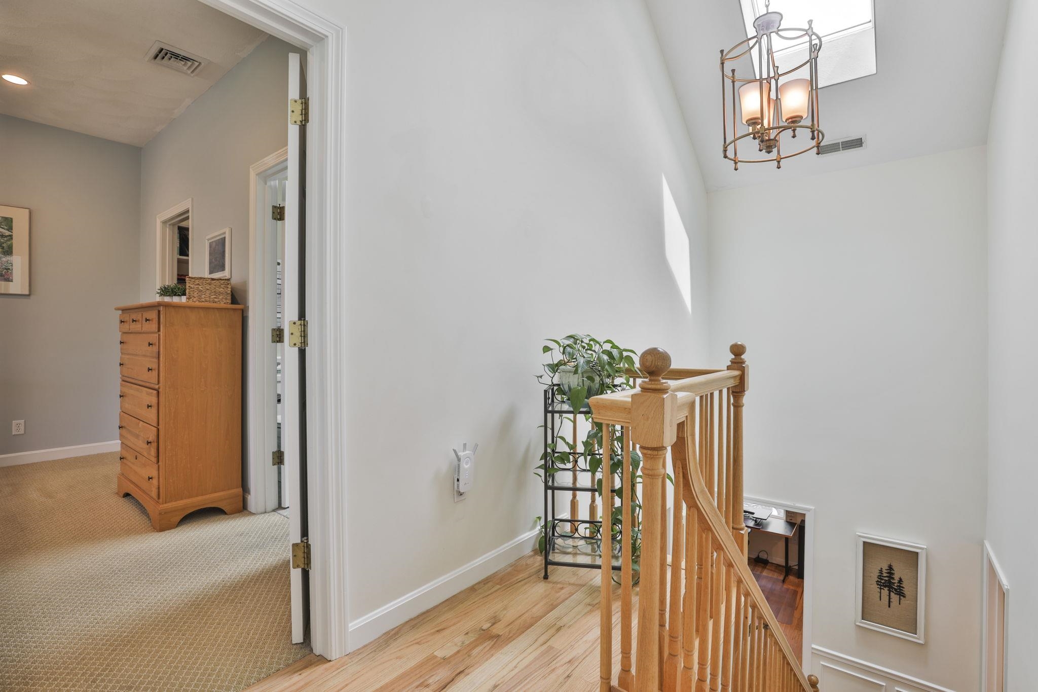 97 Hawthorne Village Road Nashua, NH 03062 - Photo 28 of 51 Gallery Image 28