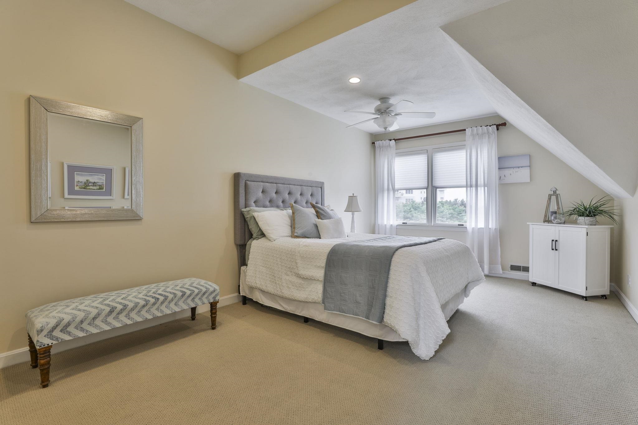 97 Hawthorne Village Road Nashua, NH 03062 - Photo 35 of 51 Gallery Image 35