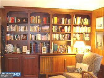 106 Rockingham Drive Wilmington, DE 19803 - Photo 8 of 12 Family Room