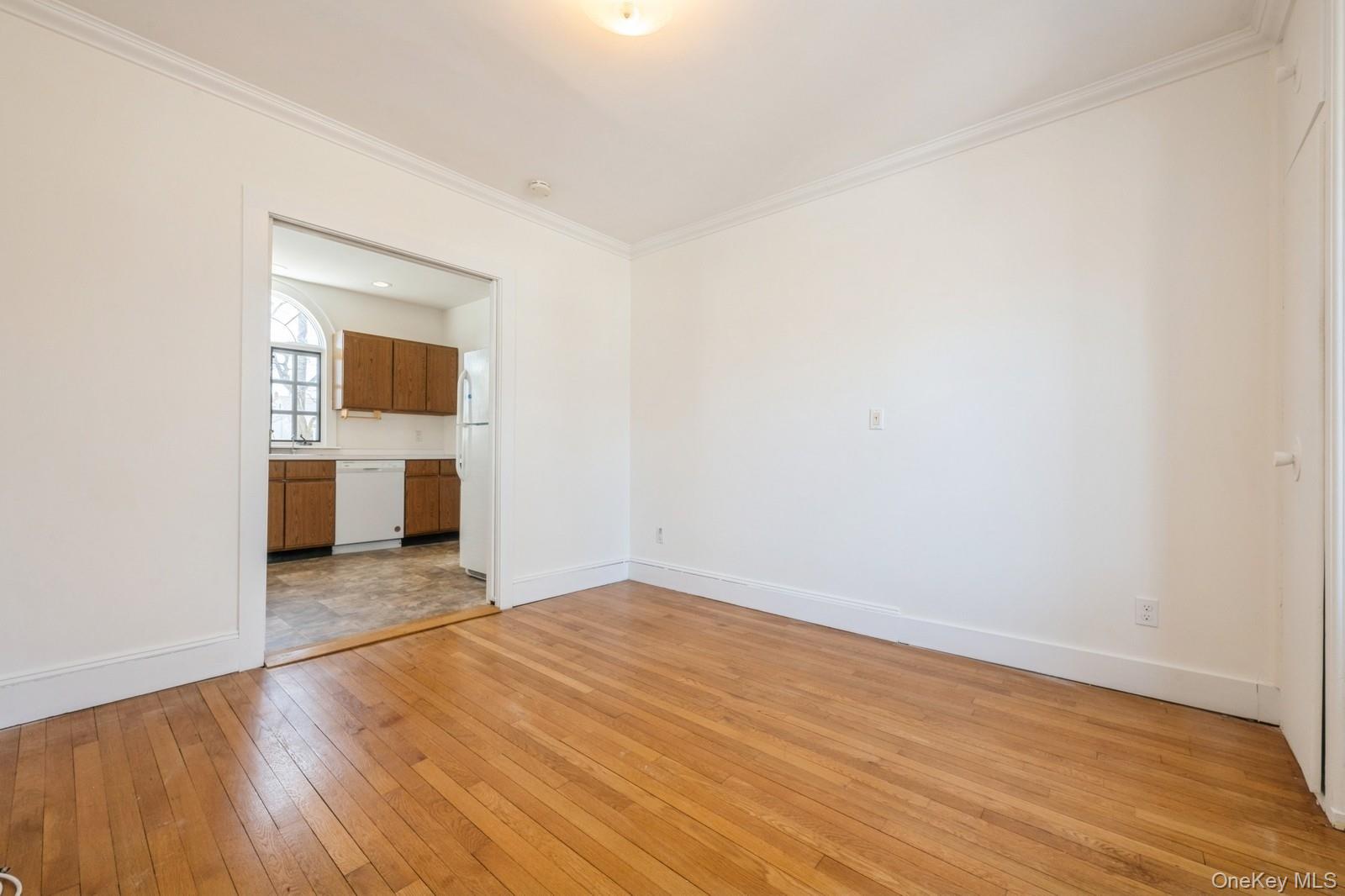 130 Soundview Road Huntington, NY 11743 - Photo 17 of 30