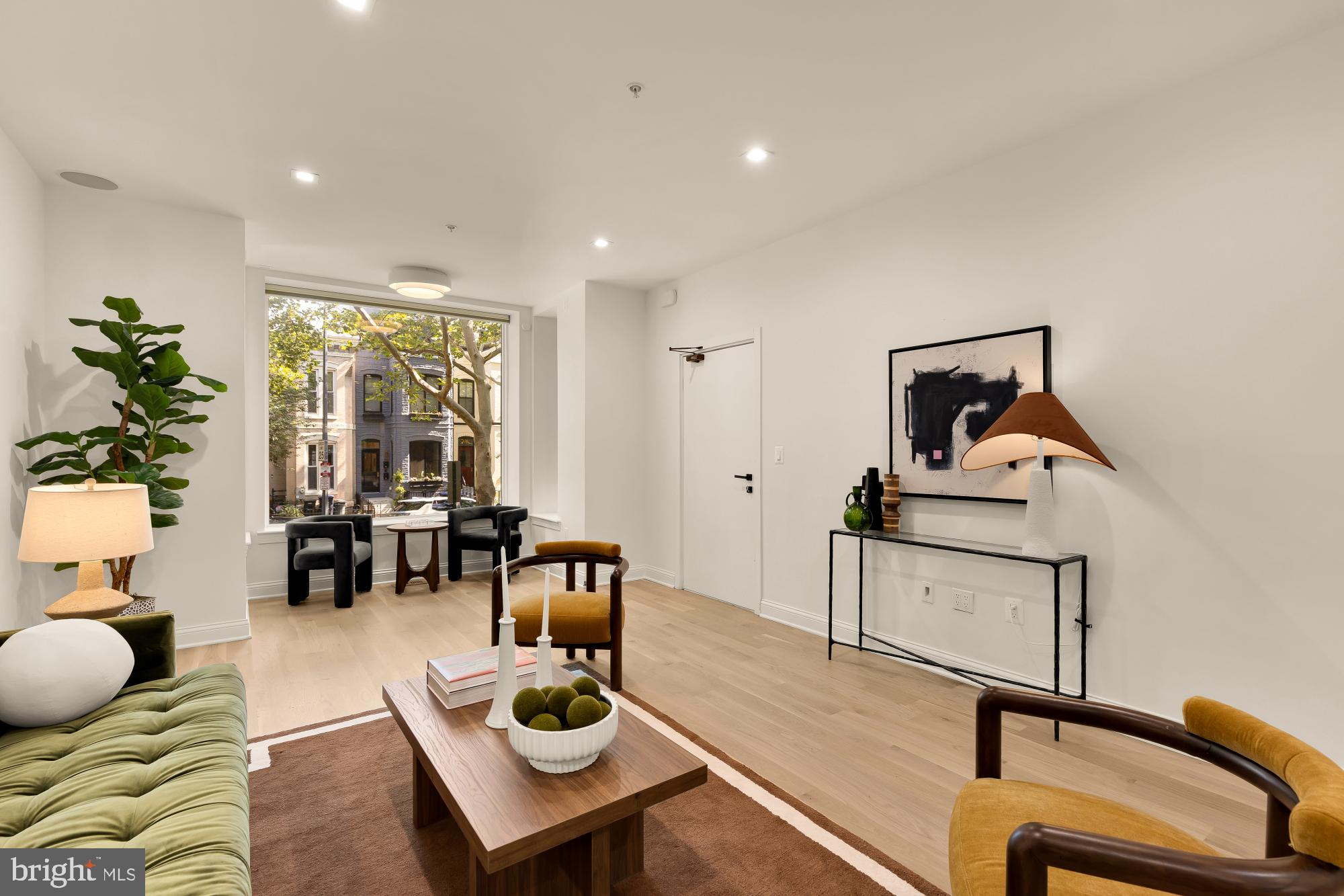 448 Q Street Northwest, Unit 1 Washington, DC 20001 - Photo 4 of 46