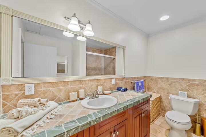 2780 Northeast 16th Street Pompano Beach, FL 33062 - Photo 23 of 75 IMG_3601