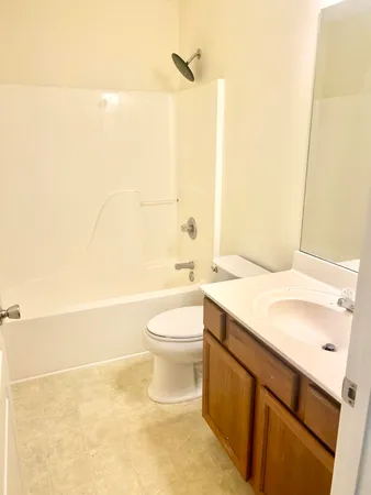 $1,700 | 1832 Shay-Lin Court, Unit 1832, Niceville, FL 32578