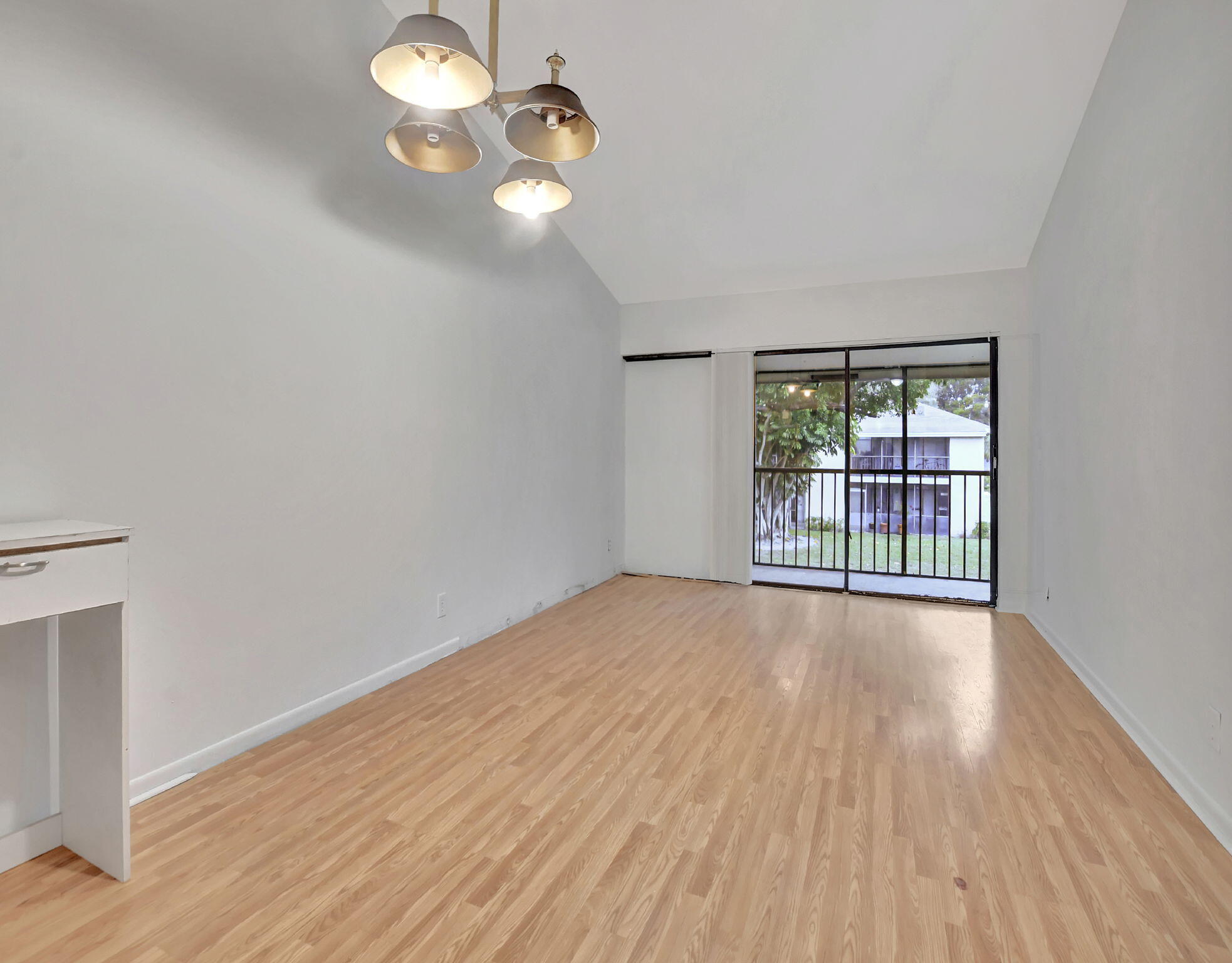 3939 Northeast 5th Avenue, Unit D201 Boca Raton, FL 33431 - Photo 8 of 33 Living Room