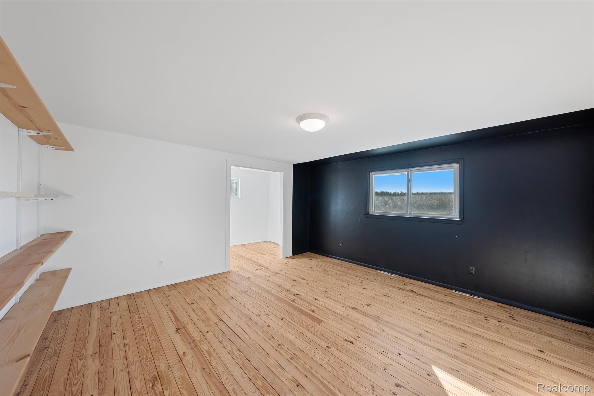 1653 West Hunters Creek Road Lapeer, MI 48446 - Photo 25 of 41 Gallery Image 25