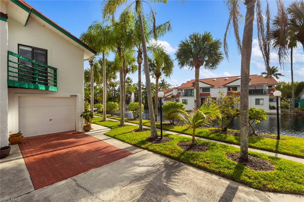 2294 Anchorage Lane, Unit B Naples, FL 34104 - Photo 2 of 31