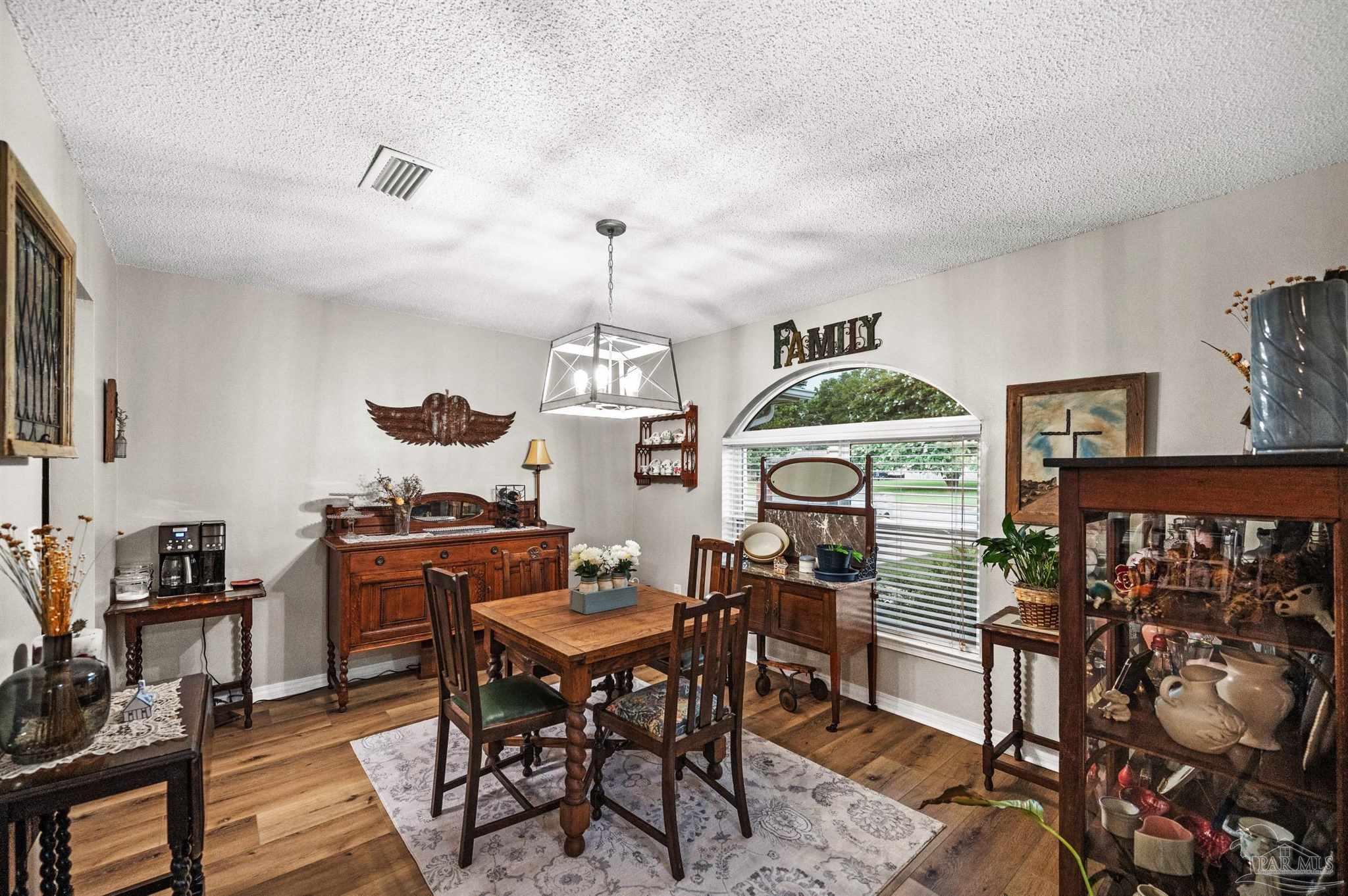 1552 Silver Ridge Drive Cantonment, FL 32533 - Photo 18 of 42 Gallery Image 18