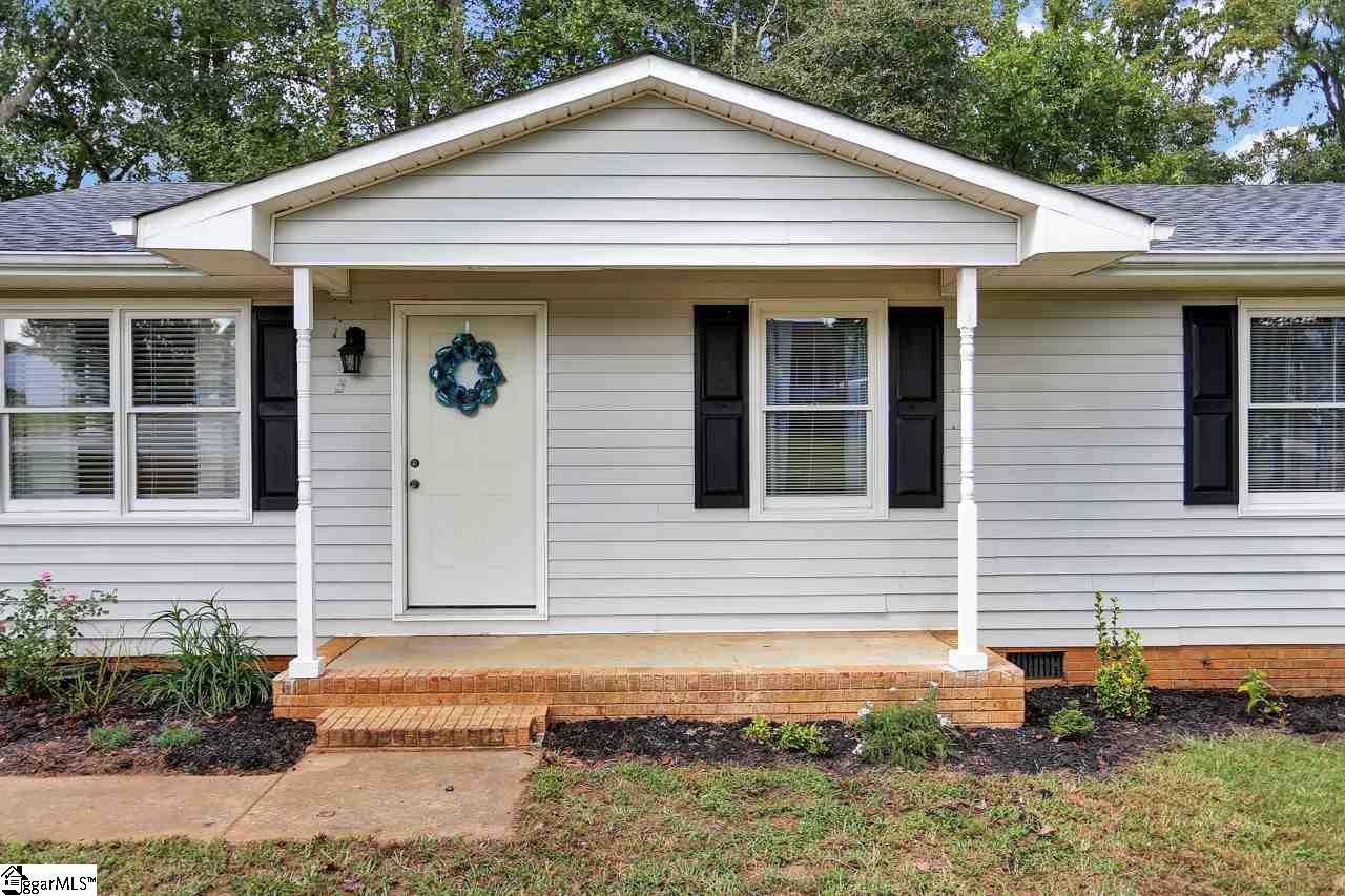 415 Pisgah Lane Inman, SC 29349 - Photo 7 of 32
