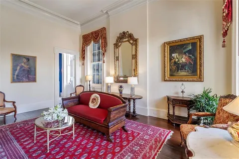 $3,900,000 | 521 Dauphine Street, New Orleans, LA 70112
