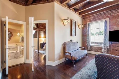 $3,900,000 | 521 Dauphine Street, New Orleans, LA 70112