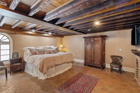 $3,900,000 | 521 Dauphine Street, New Orleans, LA 70112