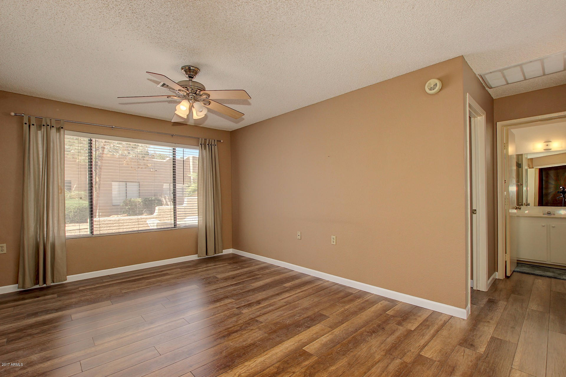 14300 West Bell Road, Unit 447 Surprise, AZ 85374 - Photo 12 of 48 Bell (6)